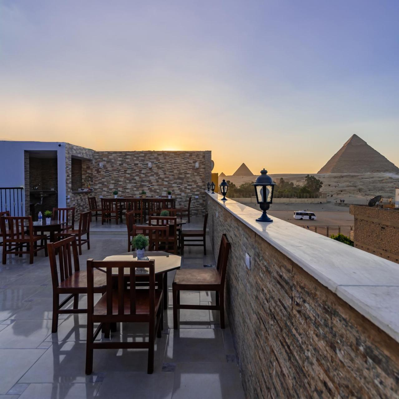 Amon Holiday Pyramids Inn Kafret el-Gabal Екстериор снимка